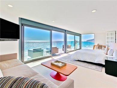 The Ultimate Beach Accommodation in Malibu